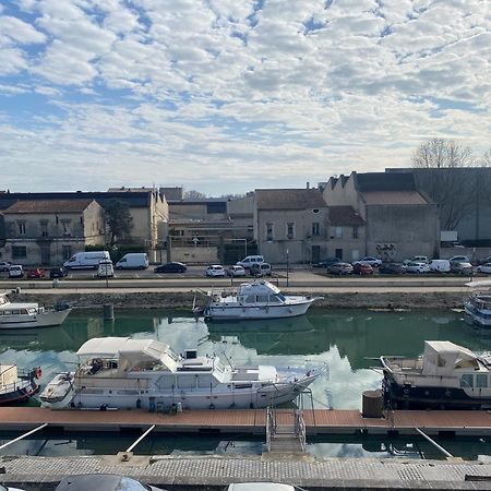 Appartement Belle-Vue Beaucaire  Bagian luar foto