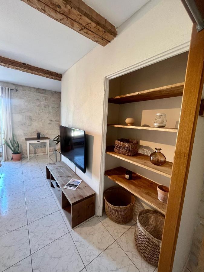 Appartement Belle-Vue Beaucaire  Bagian luar foto