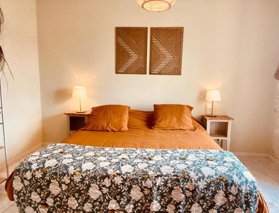 Appartement Belle-Vue Beaucaire  Bagian luar foto